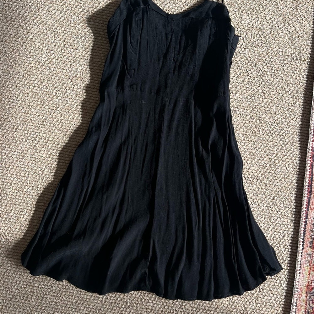Elegant Black Sleeveless Dress